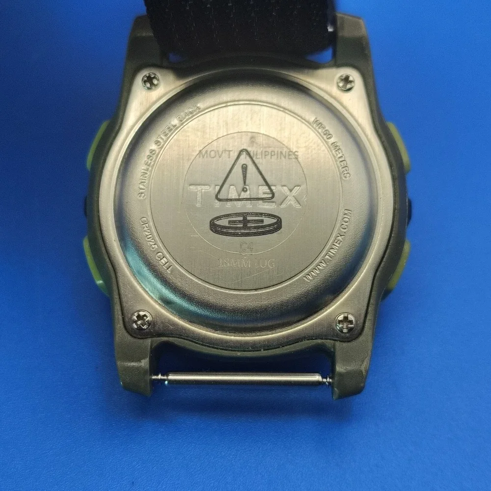 Vintage 2010 Timex Indiglo 33mm Mens Quartz‎ Digital Field Watch New Nato Strap